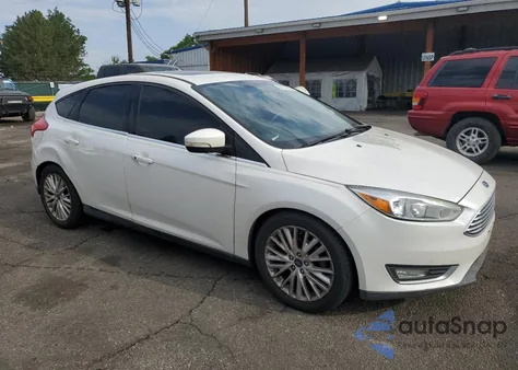 2016 Ford Focus Titanium из США, поврежденный, VIN 1FADP3N29GL290553